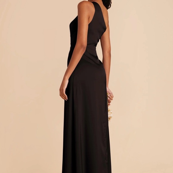 Chic One-Shoulder Black Evening Dress - Picture 5 of 8